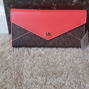Michael Kors Slim Trifold Wallet